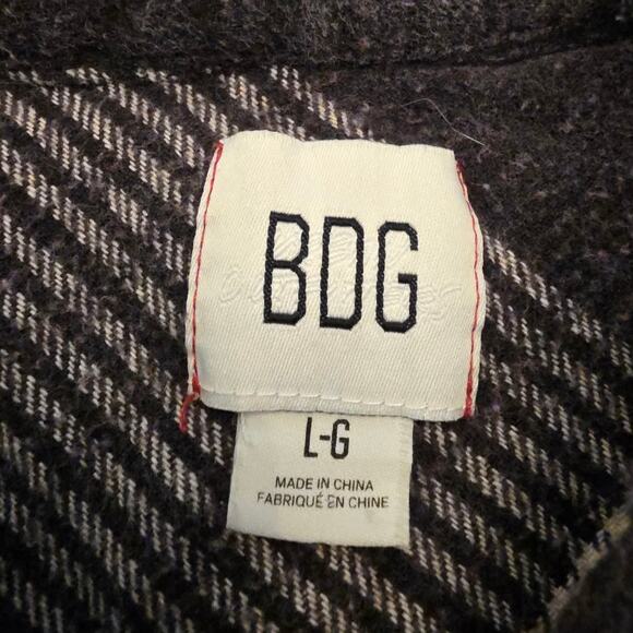 BDG Urban Outfitters Caleb Black & White Cropped Flannel Shirt SZ Large - Picture 5 of 7